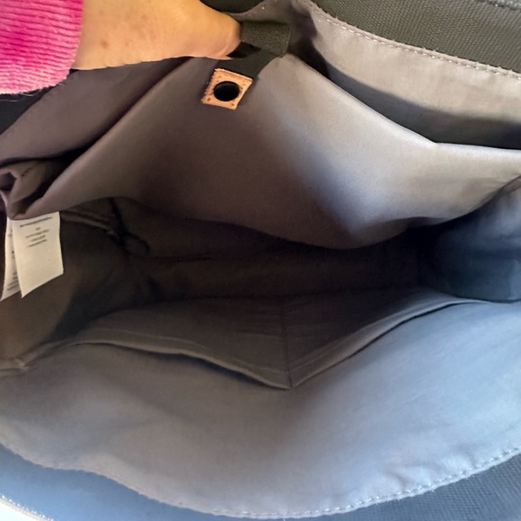 Petunia Pickle Bottom Pathway Diaper bag - Picture 6 of 14